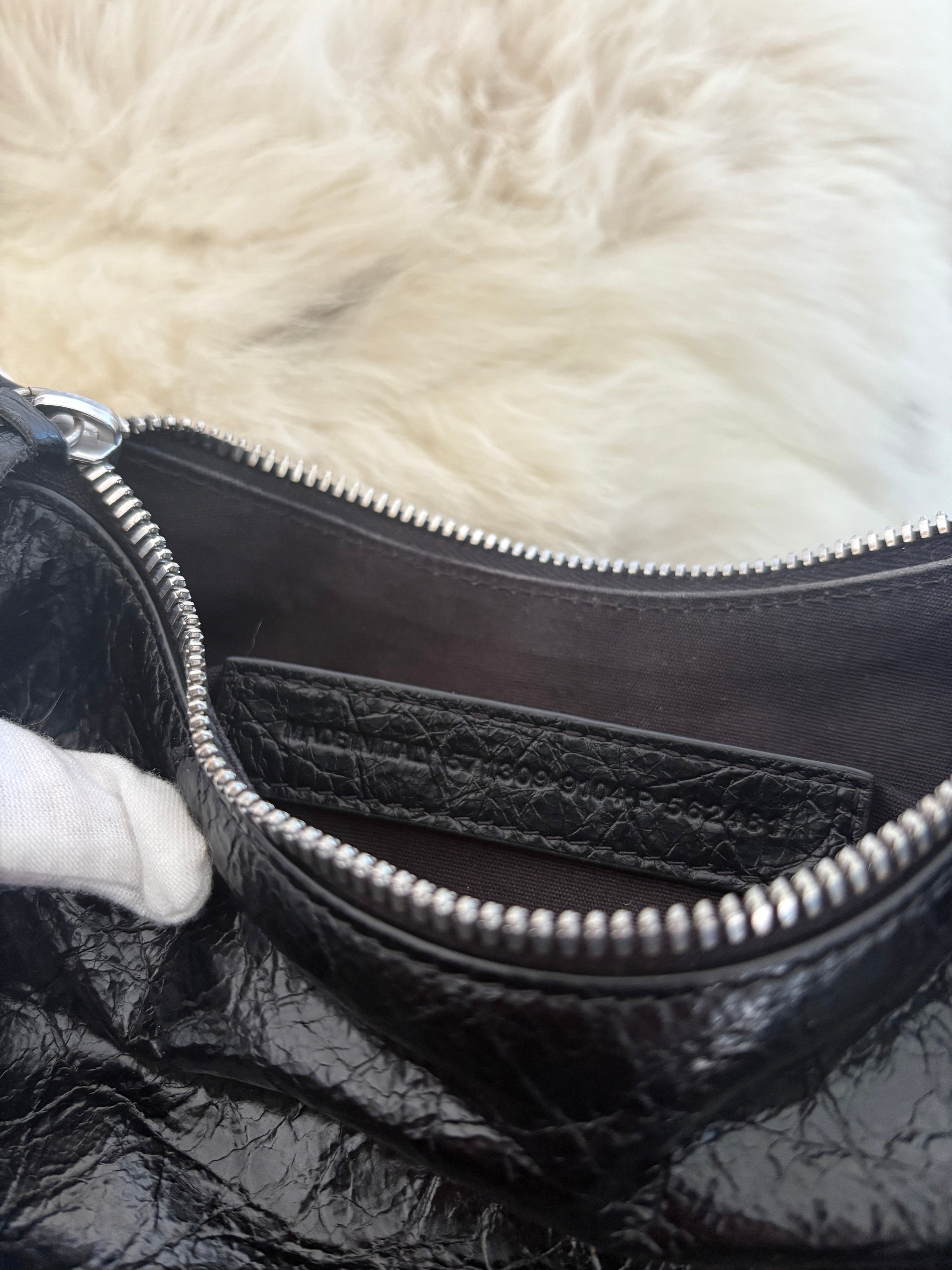 Balenciaga Le Cagole Bag