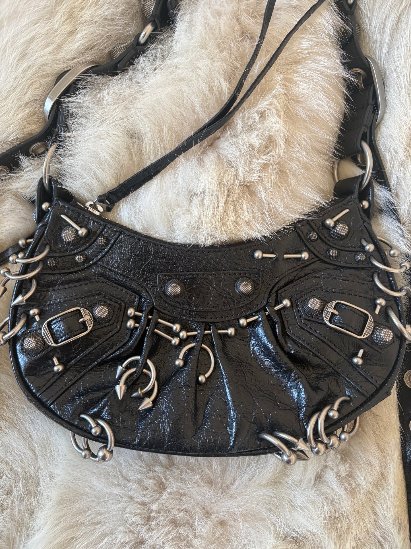 Balenciaga Le Cagole Bag